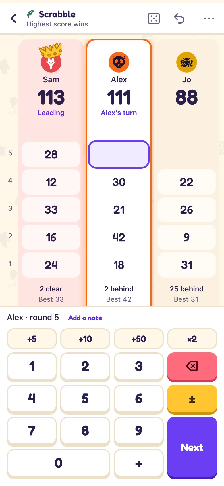 A game of Scrabble in Scorra: a column of scores for each player, with the leader crowned.